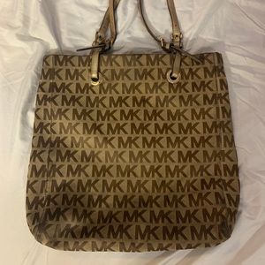 MK purse